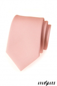 Moderná pudrová kravata